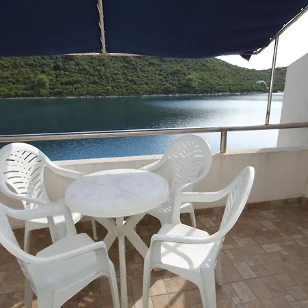 By The Sea Pasadur, - 8386 * Lastovo